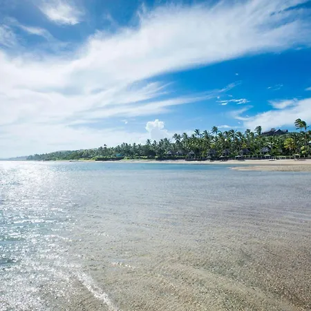 Outrigger Fiji Beach Resort-3
